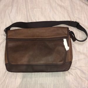NWT distressed leather messenger bag